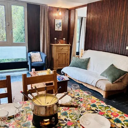 Apartman With Views Of Mont Blanc In *
