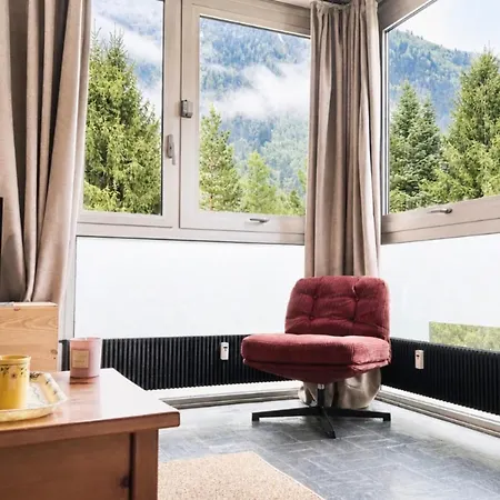 Daire With Views Of Mont Blanc In Chamonix